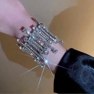 Crystal Statement Cuff Bracelet - Silver Sparkle